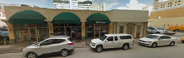 BNT Nails Salon 137 Aragon Ave Coral Gables Florida 