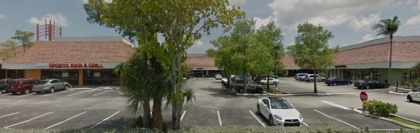 Nails Vietnam 4522 N University Dr Lauderhill Florida 